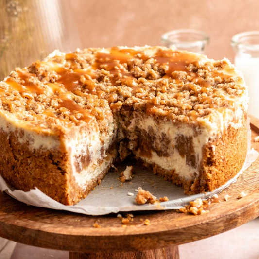 Apple Crisp Cheesecake